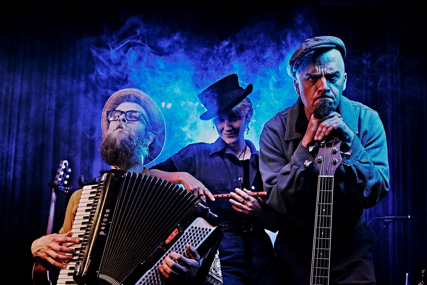 Three For Silver - Folk & Balkan from Portland / USA // Live in Concert